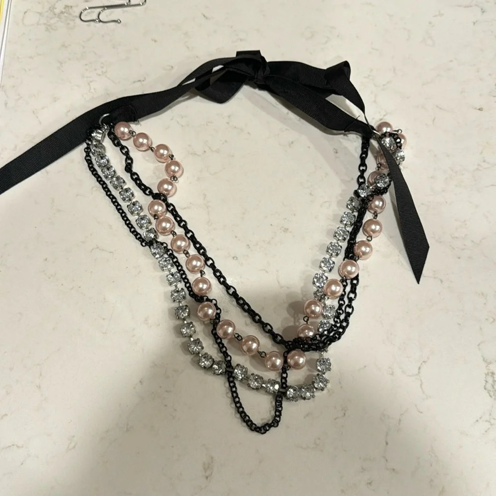 Betsey Johnson fabric tie statement necklace